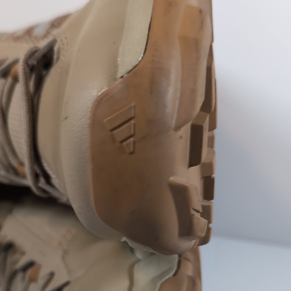 Adidas Beige Terrex Unity Mid - Picture 12 of 16